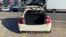 MINI Hatchback 1.5 Cooper 3dr Petrol Hatchback